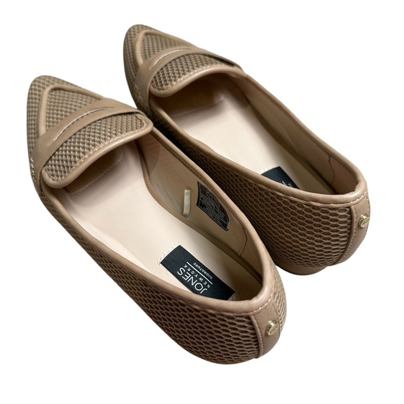 Jones New York Signature Women’s 7.5 Tan Qenall Pointed Toe Slip On Flats - Picture 10 of 13
